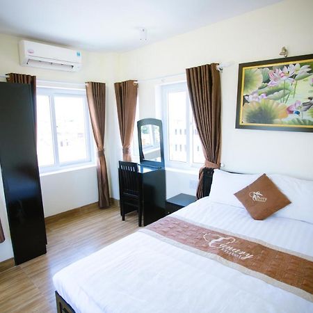 Canary Boutique Hotel Hue Exterior photo