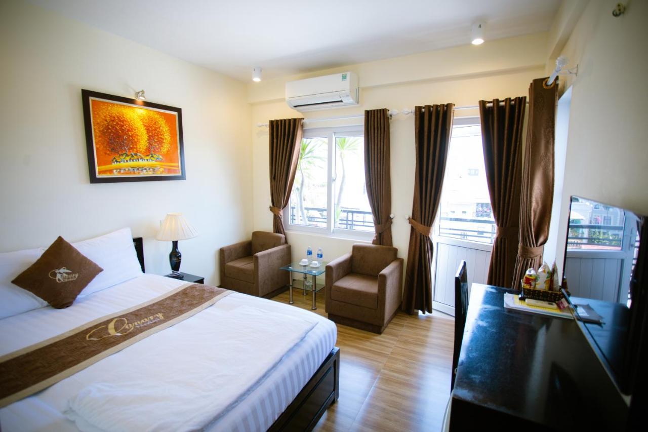 Canary Boutique Hotel Hue Exterior photo